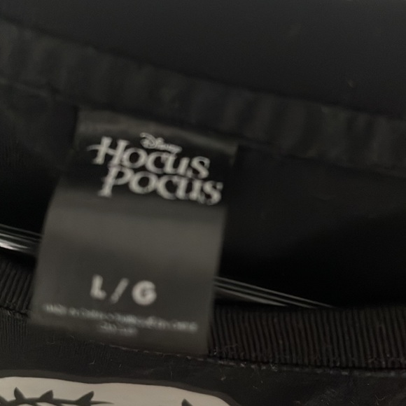 Cakesworthy hocus pocus shirt - Picture 3 of 3